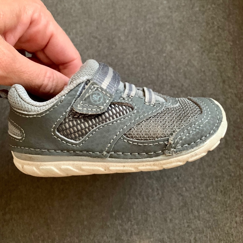Stride Rite Toddler Shoe Size 5